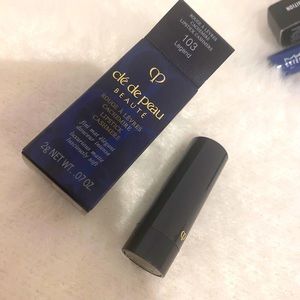 Cle De Peau lipstick (Legend) BNIB